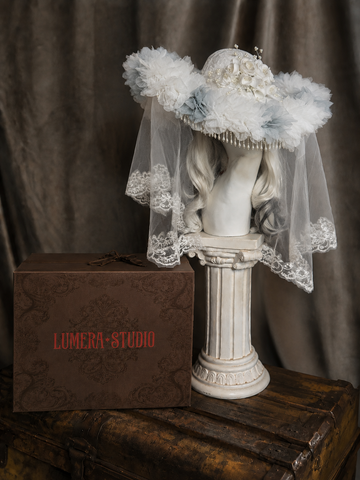 Ivory Blue Royal Veil Tassel Hat